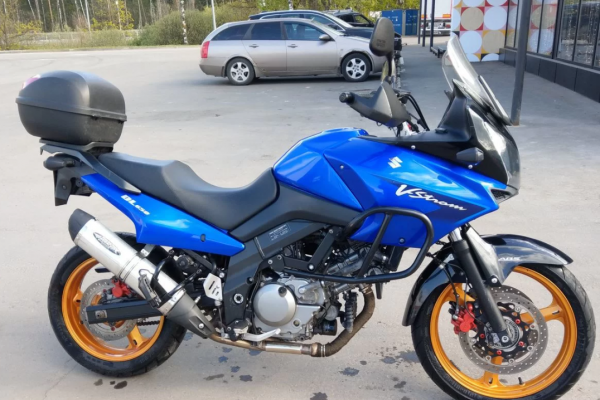 В продаже Мотоцикл Suziki DL650A V-Strom 2008 г. из Германии